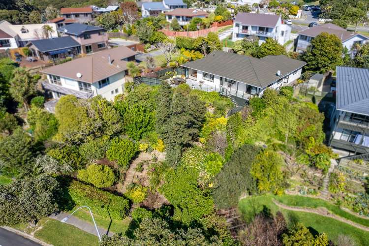 15 Longitude Place Whitby_6