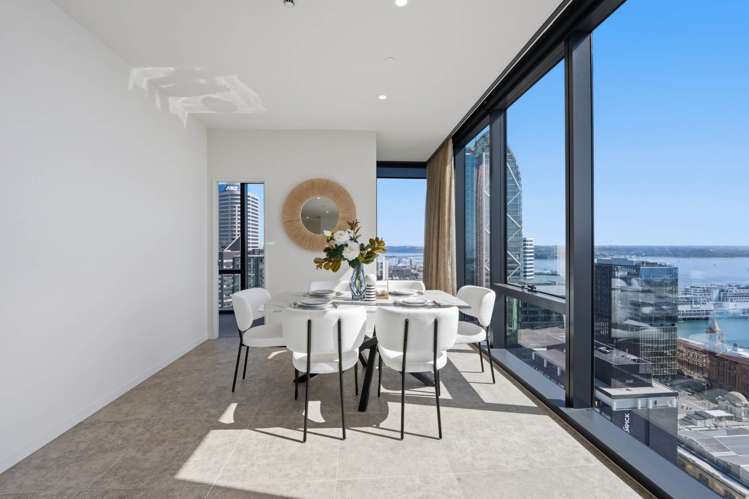 2801/10 Commerce Street City Centre_8