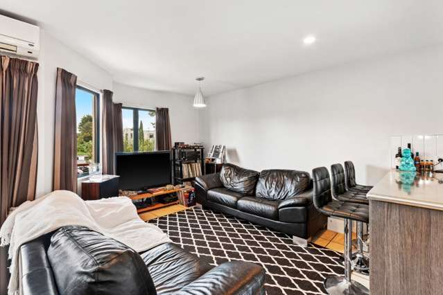 4/16 Rhodes Street Merivale_4