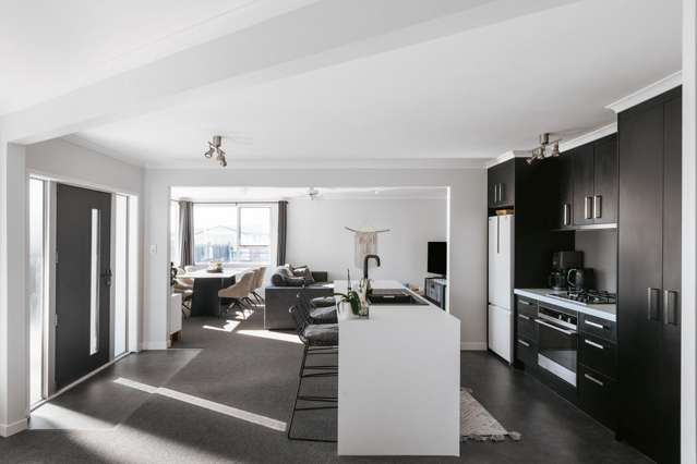 51 Puriri Crescent Edgecumbe_3