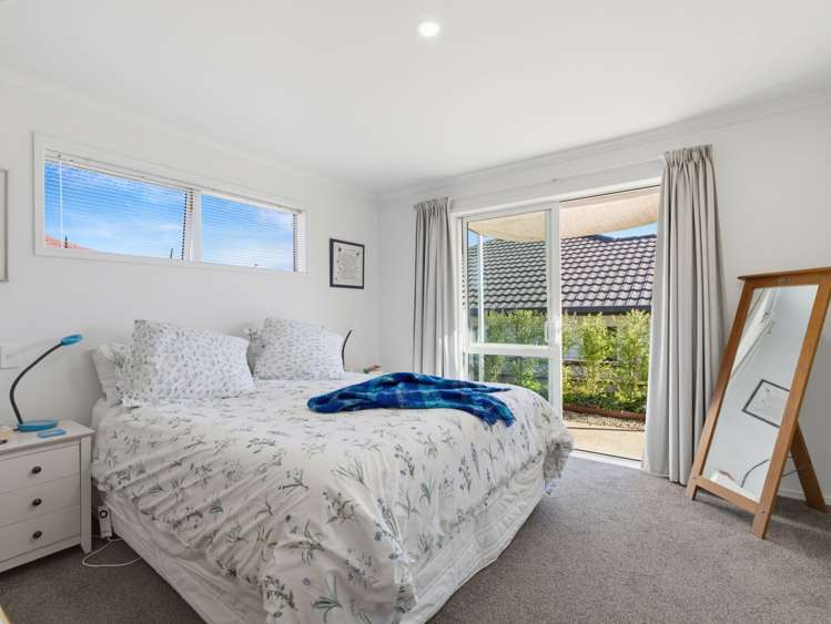 14 Muirfield Crescent Aongatete_12