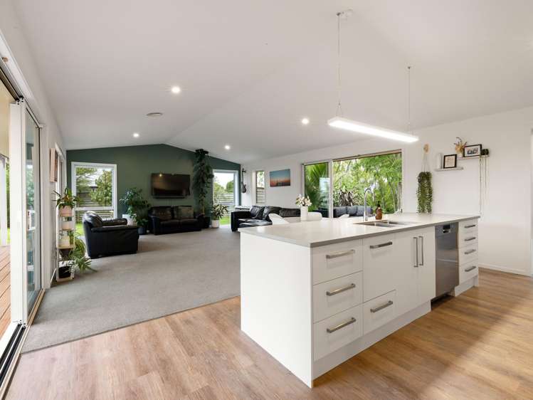 631 Peacockes Road Rukuhia_5