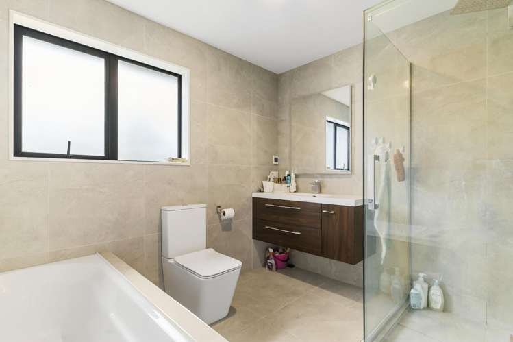 2 Para Close Fairview Heights_16