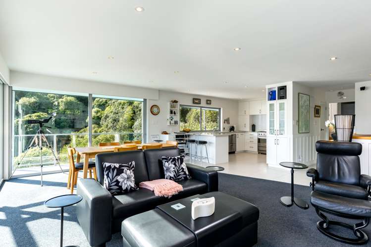 251 Queen Charlotte Drive Havelock_17