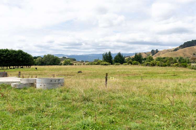 1-4/75 Settlement Road Te Horo_4