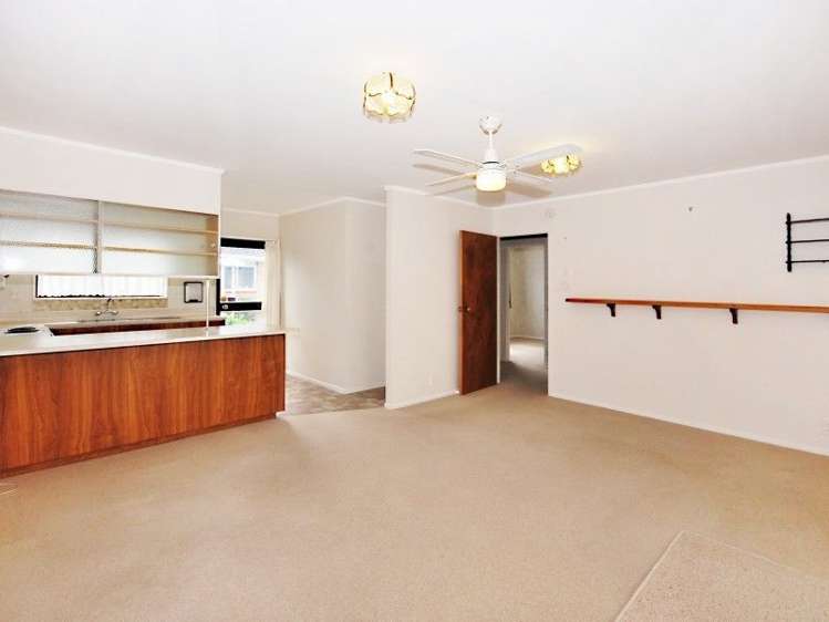 2/13 Dixon Street Carterton_6