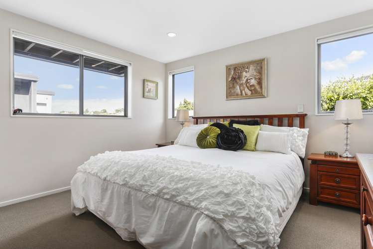 8/8 Wilk Lane Browns Bay_6
