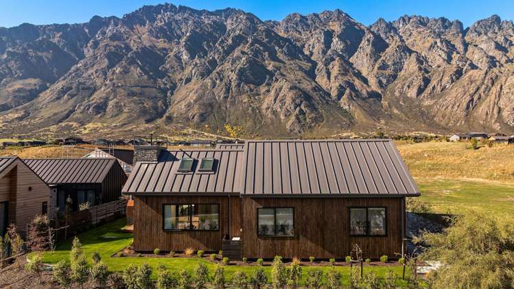 30 Cunninghams Drive Jacks Point_4