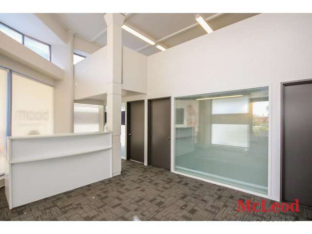 Prime Corner Central Premises