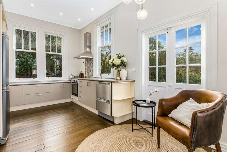 2 Castlemaine Close Karori_5