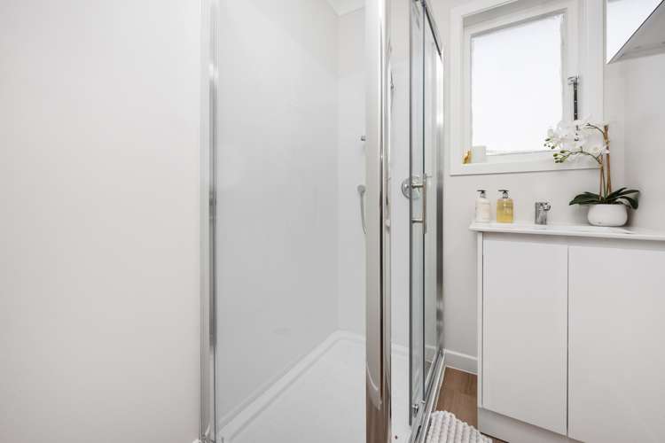 40 Reid Road New Lynn_10