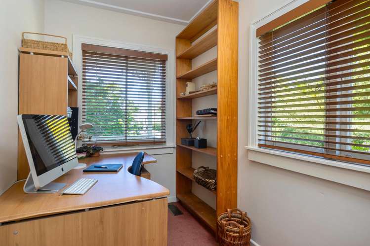 707 & 707B New North Road Mount Albert_26