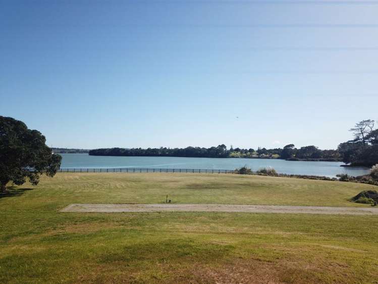 17 Goble Road Clarks Beach_44