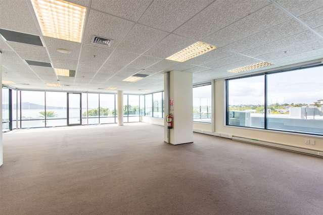 Level 2/95 Hurstmere Road Takapuna_4