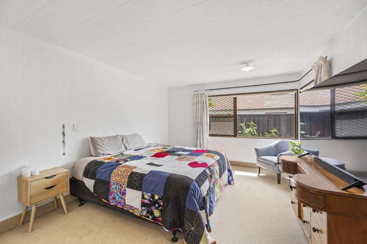 1/702 Tomoana Road Mahora_14