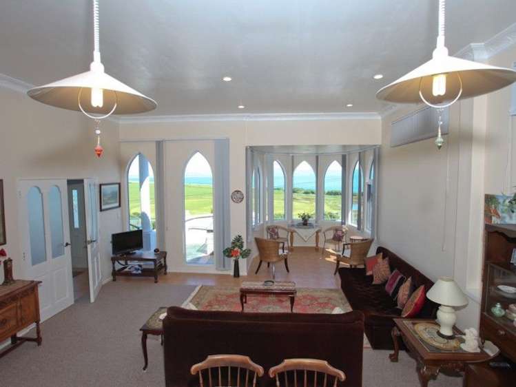 16 Athol Street Glenduan_17