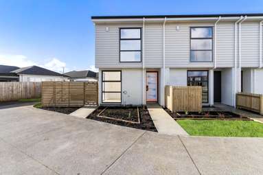 1 Pupahi Court_1