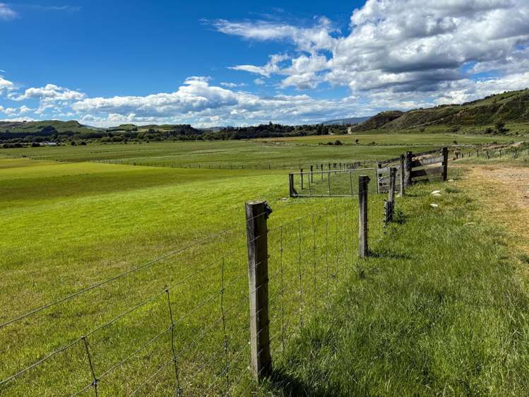 21 Lillburn Valley Road Clifden_3