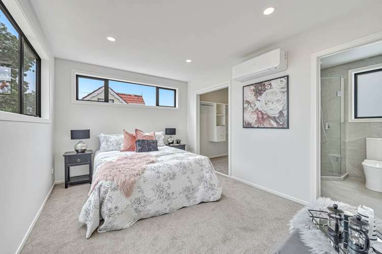 4/32 Ngataringa Road Devonport_7