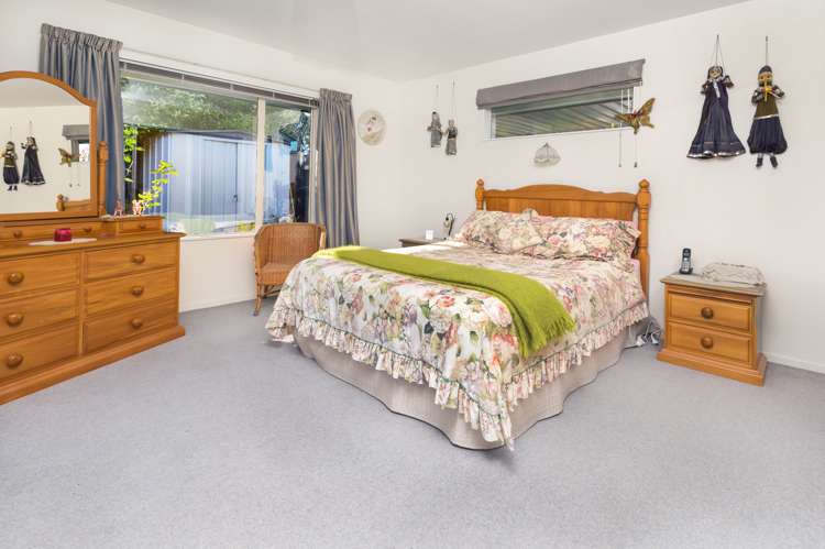 56 Aldinga Avenue Stoke_6