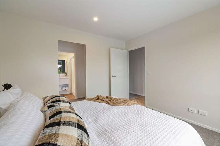 24-42 Forage Road, Hanley's Farm Jacks Point_19