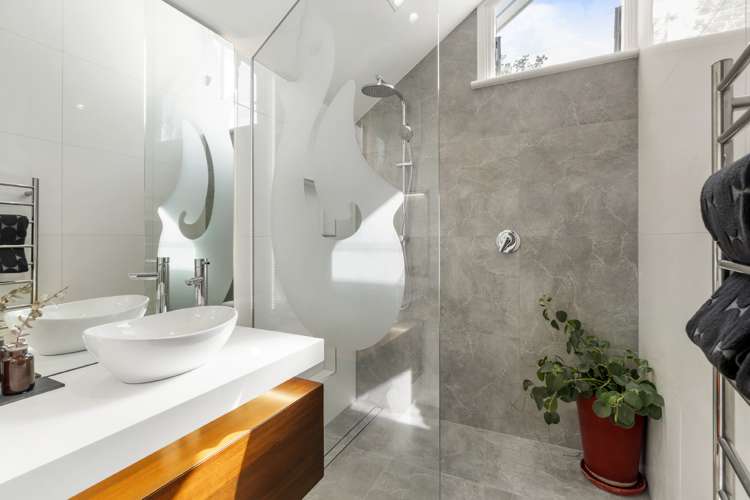 17 Herne Bay Road Herne Bay_16