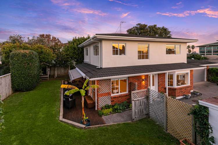 2/3 Rangitira Avenue Takapuna_25