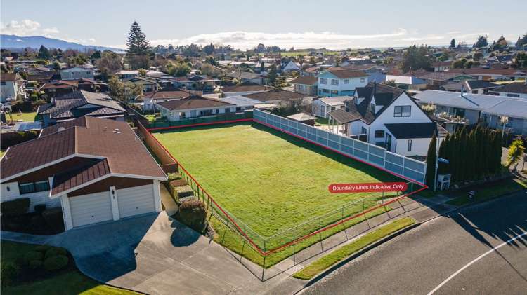 10 Ledger Avenue_0