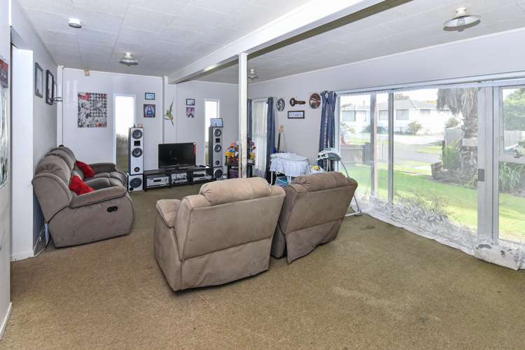 17 Crampton Place Manurewa_6