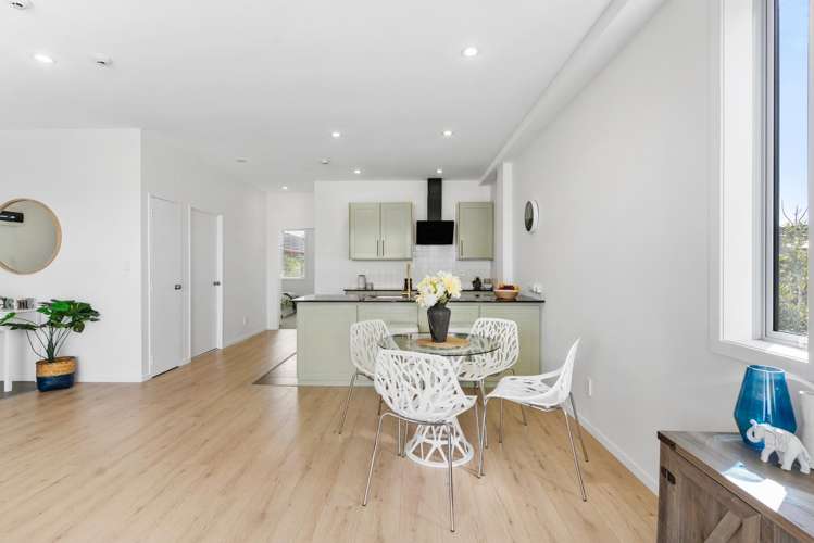 7/63 Kestev Drive Flat Bush_2