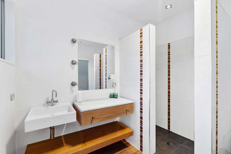 34 Waipuka Road Waimarama_16