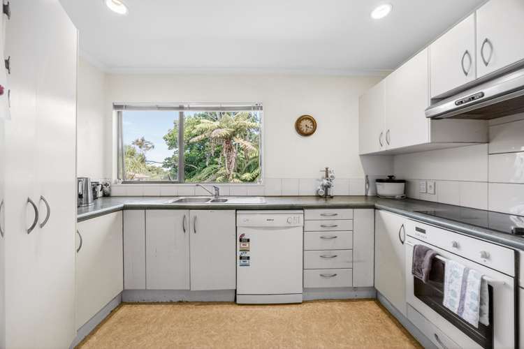 39b Chivalry Road Glenfield_3