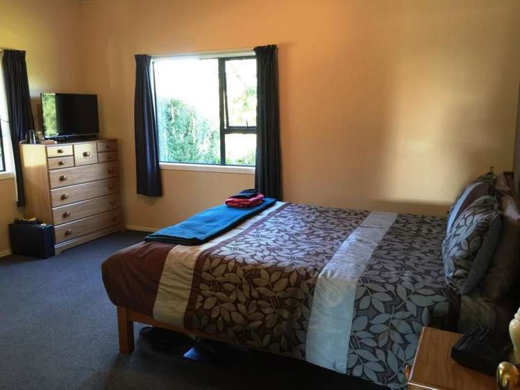 34 Waitapu Road Takaka_4