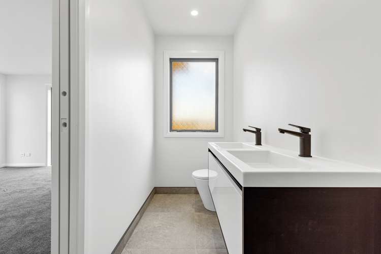 61 Freedom Drive Kelvin Grove_15