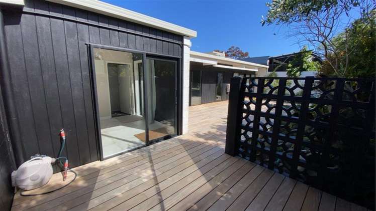 3/246 Lake Road Hauraki_16