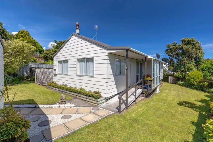 6 Milne Place Merrilands_5