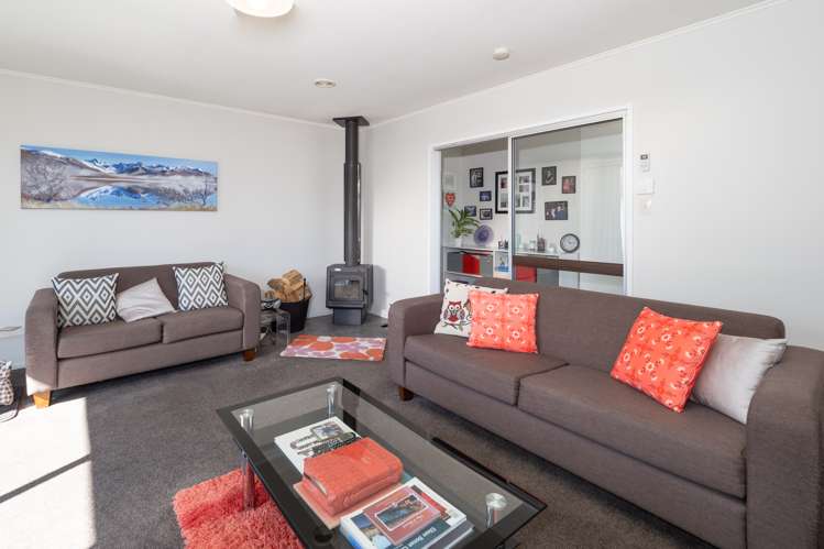 2/65 William Street Ashburton_12