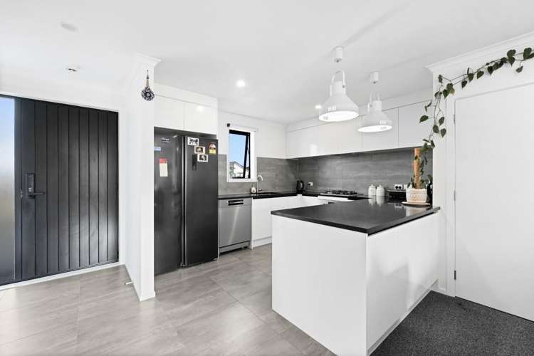 49 Te Tiireke Drive_2