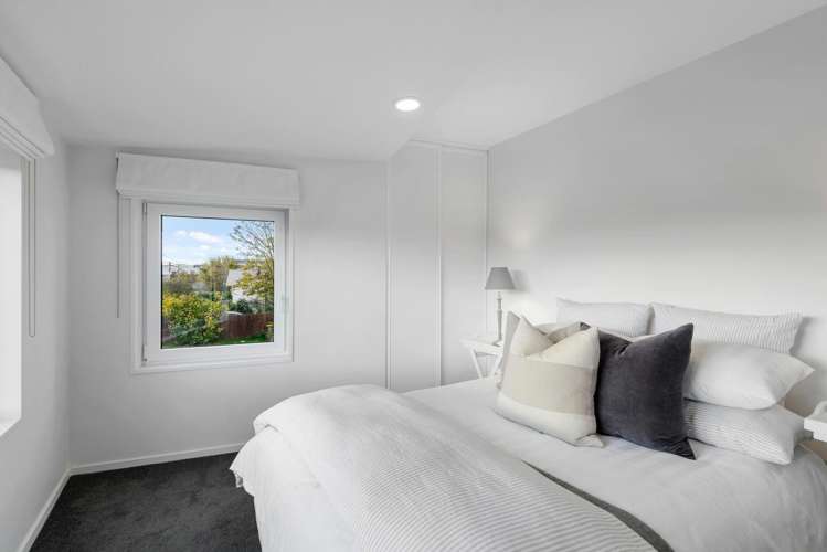 1/6 Feilding St Addington_15