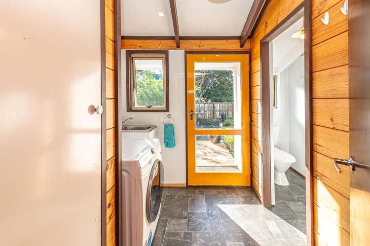 15 Banks Place Tawhero_10