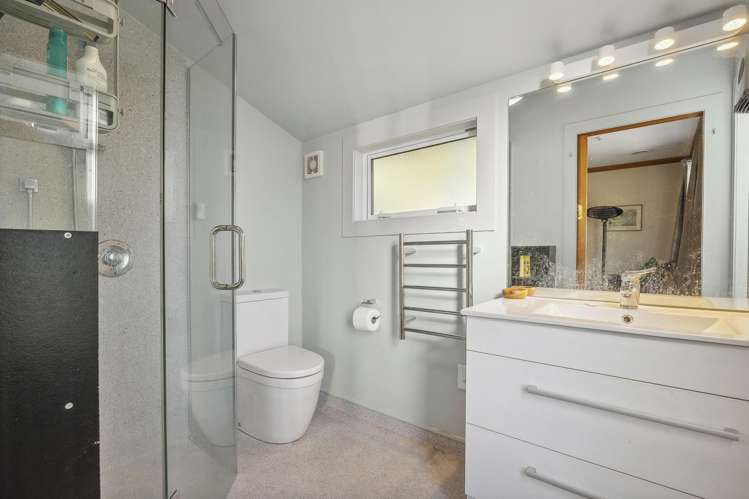 2 Milford Street Moeraki_12