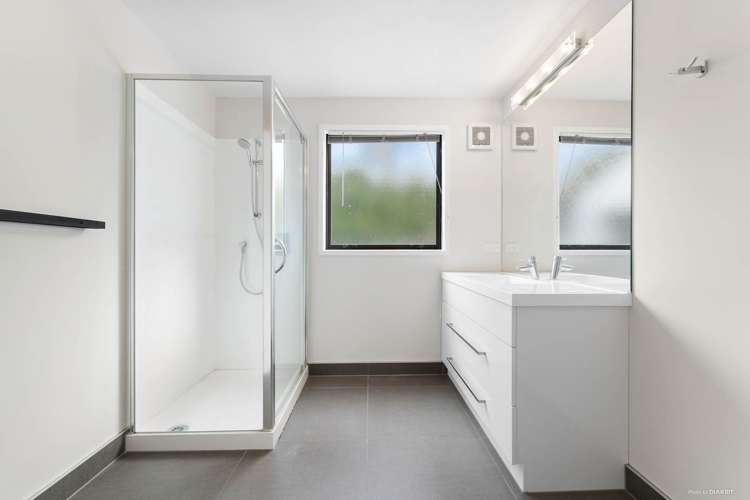 4 Raphael Place West Harbour_15