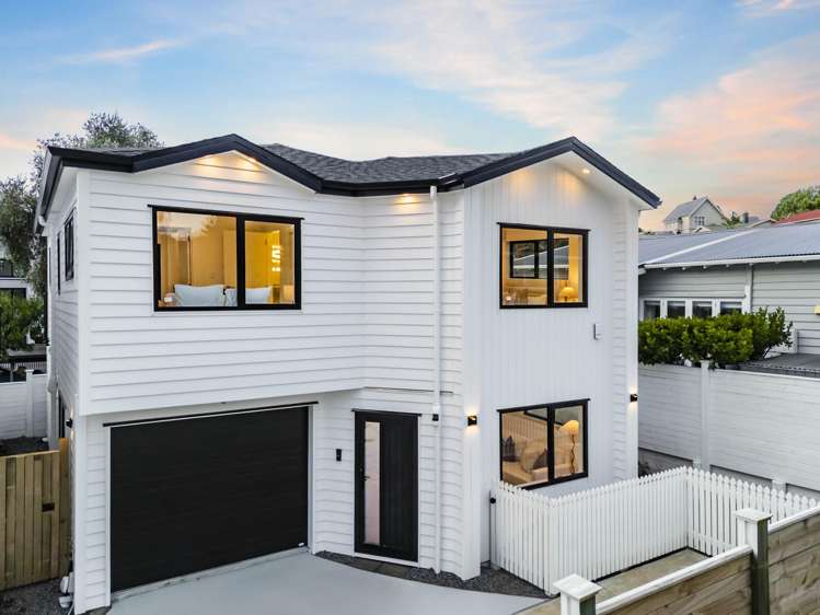 4/53 Woodward Road_0