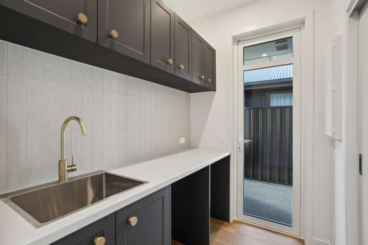 105 Burdon Loop Lake Hawea_15