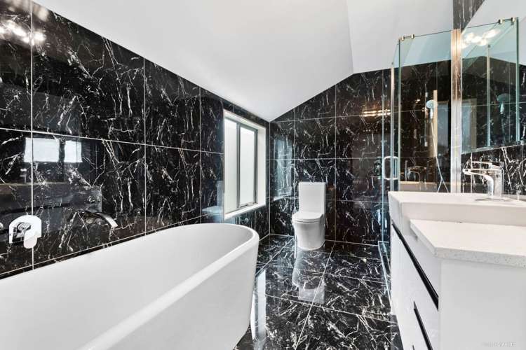 141 Tiriwa Drive Massey_8