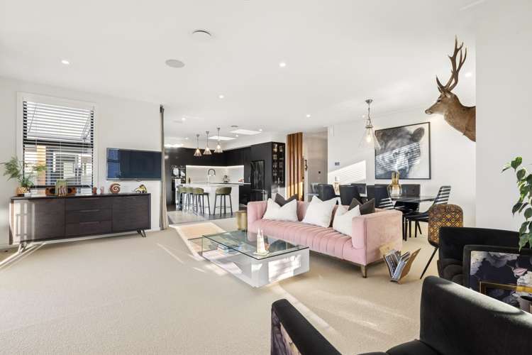 328 Upper Queen Street Pukekohe_15