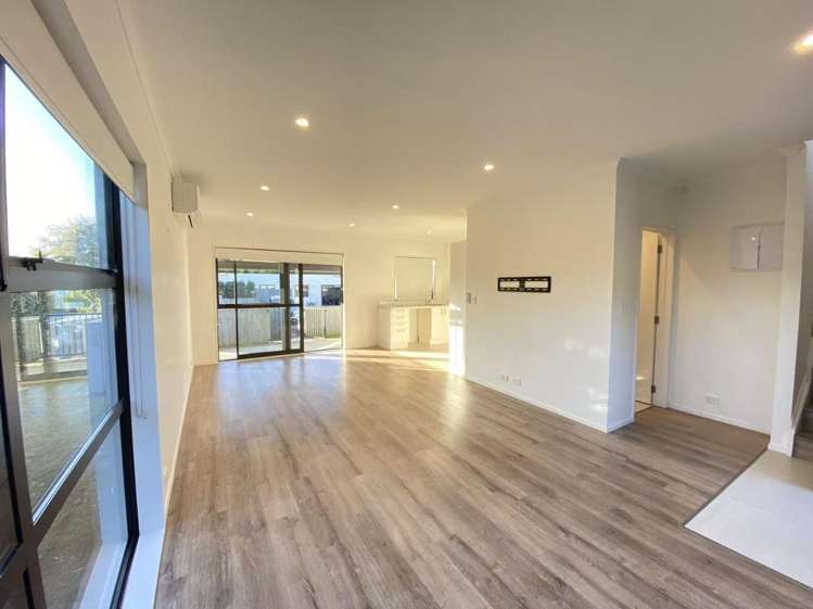 1/36 Brigham Creek Road Whenuapai_6