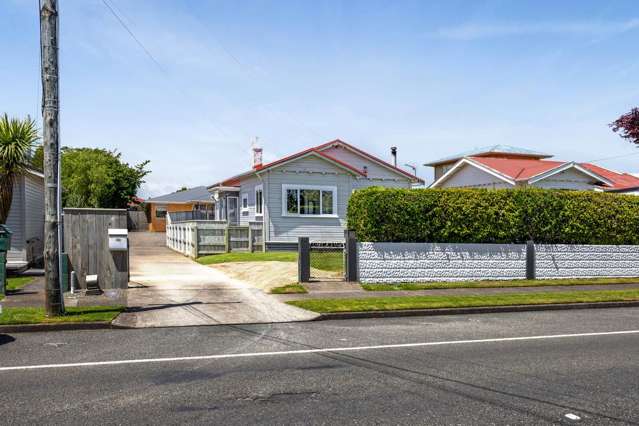 12 Collins Street Hawera_1