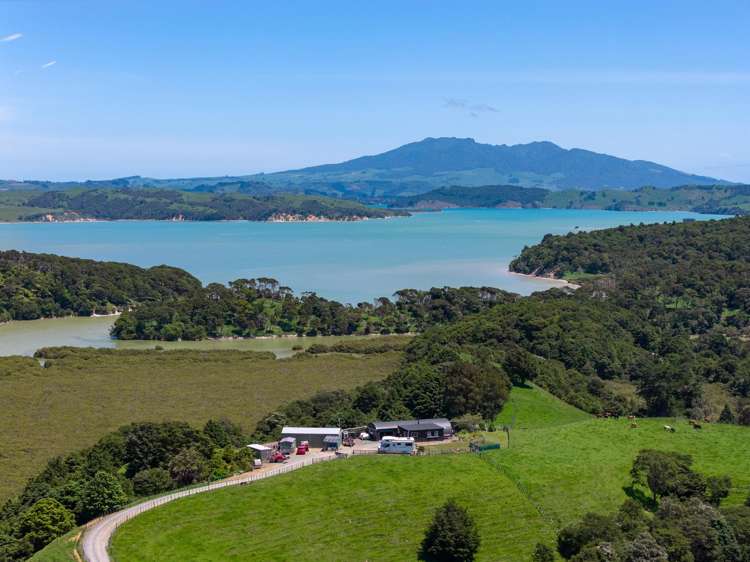 185 Waingaro Landing Road Raglan_13