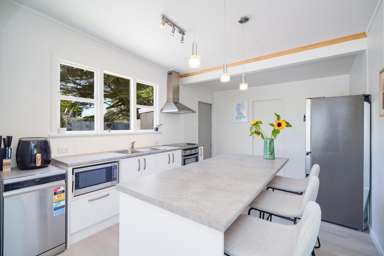 31 Drury Street West_3